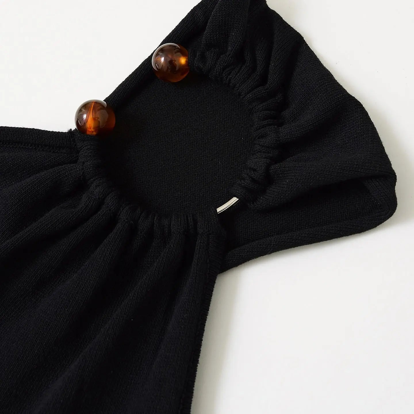 ChicCurve Knit Sweater - Basili cart